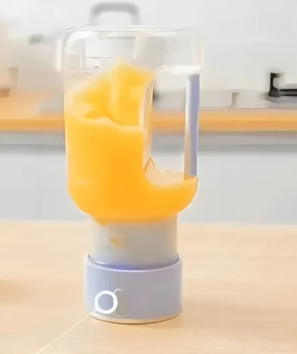 1600ml Portable Electric Rechargeable Cordless Barrel Juicer (Random Color)